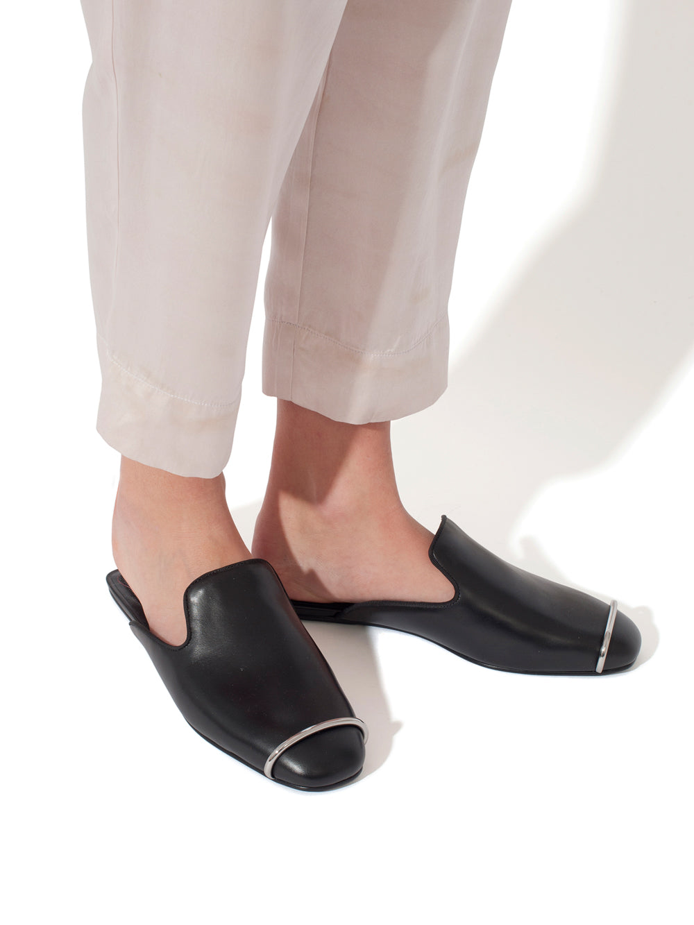 JAELLE CALF SKIN SLIPPERS