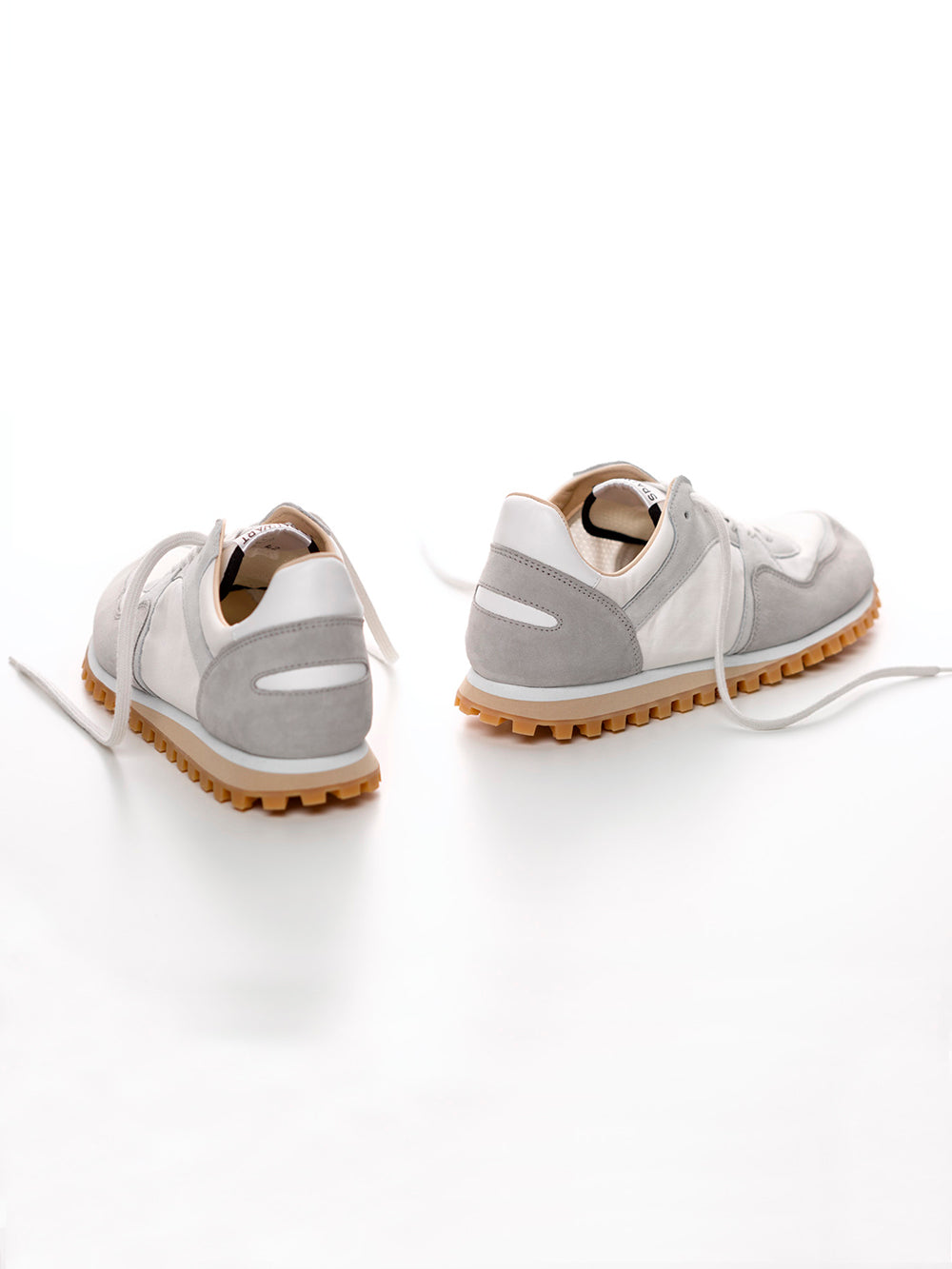 MARATHON WBHS SNEAKERS