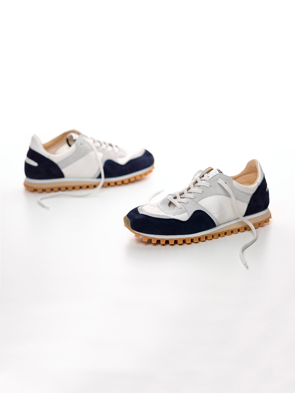 MARATHON WBHS SNEAKERS