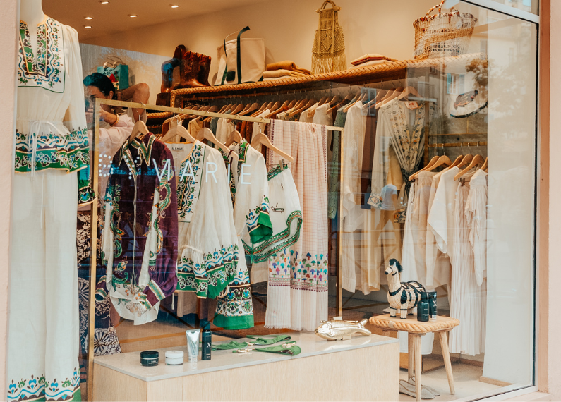 Paris, Marseille, Saint-Tropez : le Guide BY Marie des Adresses Mode Incontournables