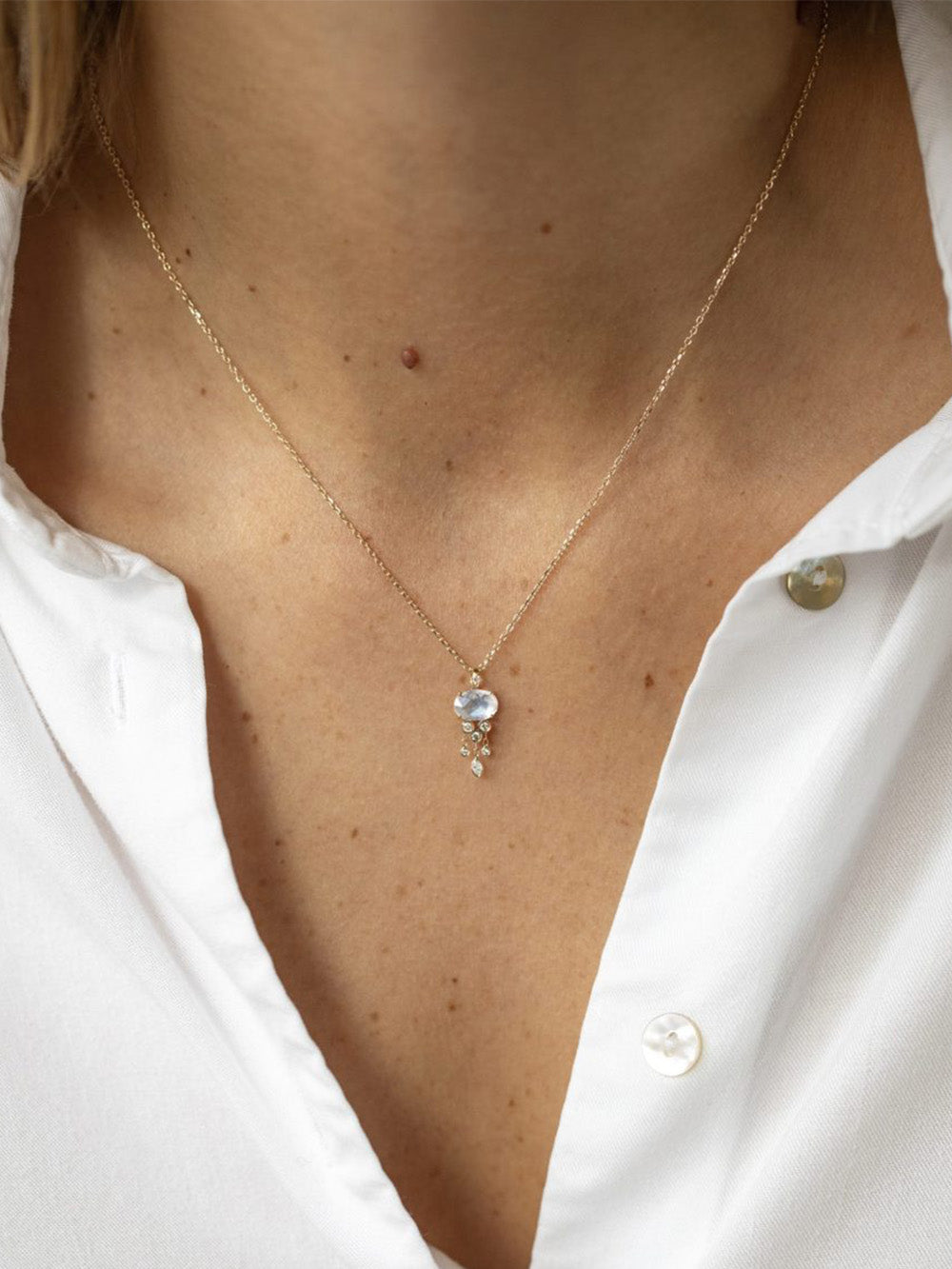 JELLYFISH MOONSTONE NECKLACE