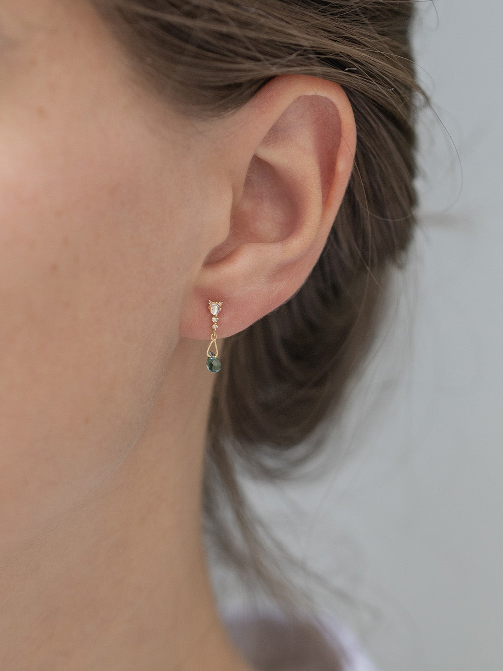 BOUCLE D'OREILLE SAPHIR & PIERRE DE LUNE