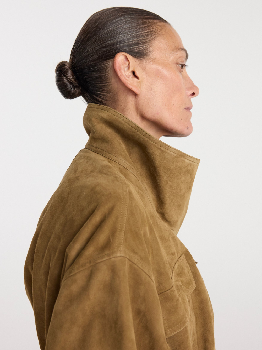 VESTE SCULPTURALE SUEDE