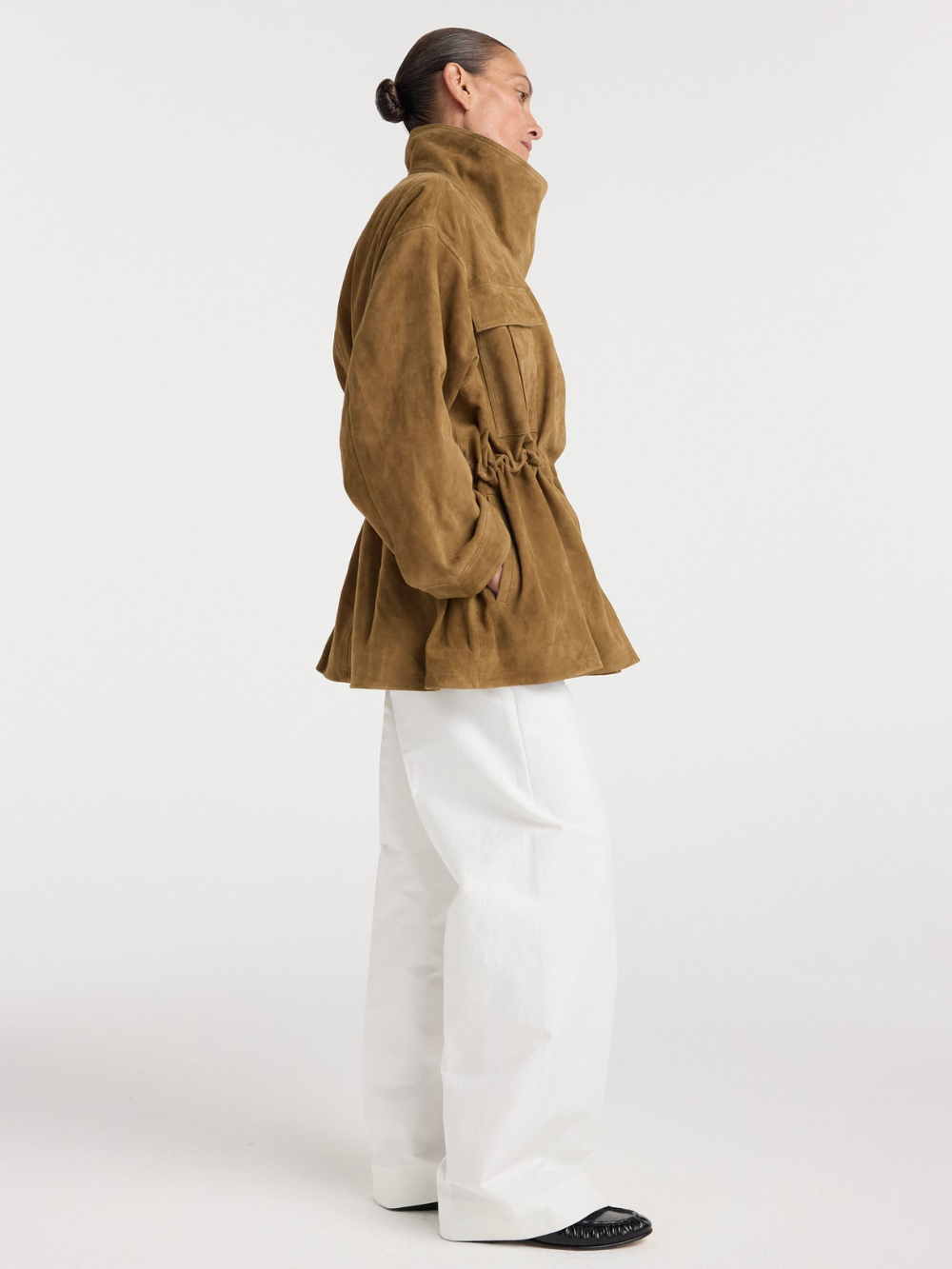 VESTE SCULPTURALE SUEDE
