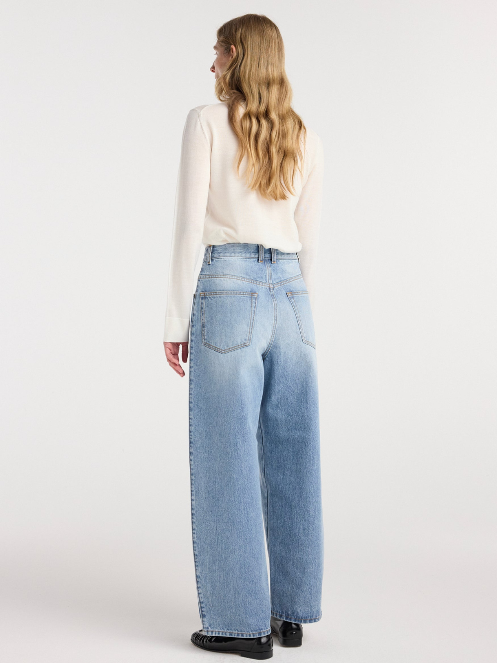 BERBER BARREL LEG CLASSIC BLUE JEANS