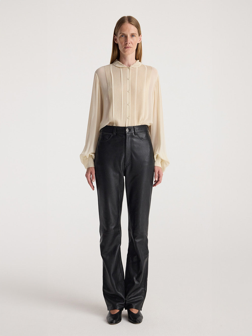 ROMANTIC CREAM BLOUSE