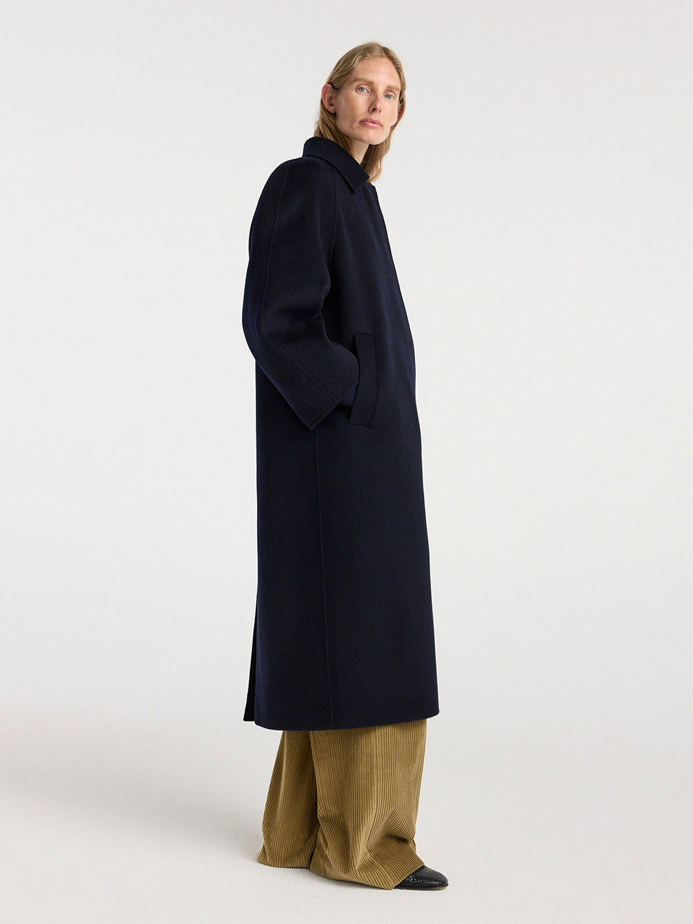 NAVY BLUE STRUCTURED COAT