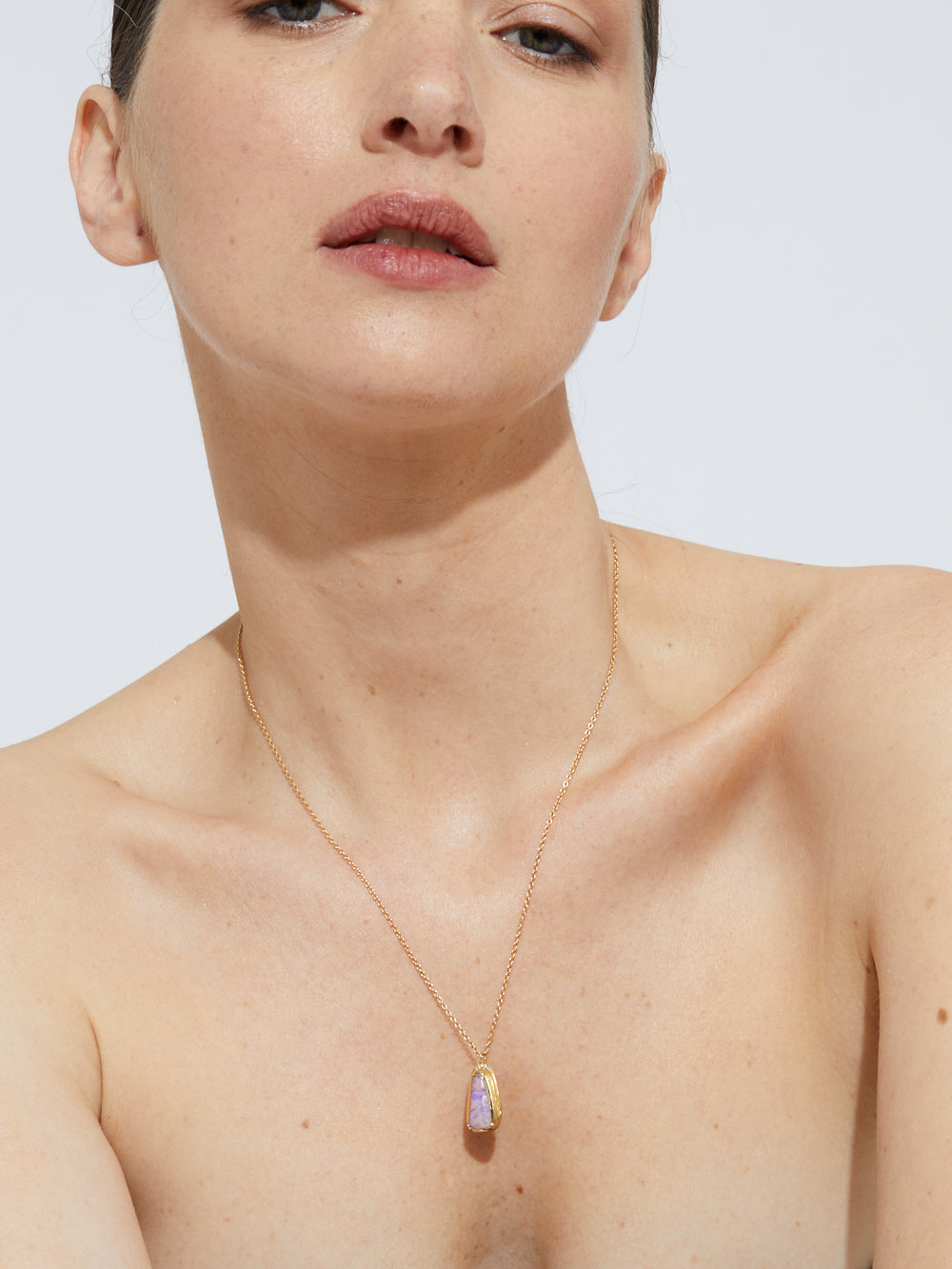 NECKLACE GOUTTE OPAL OF WOODS & DIAMONDS