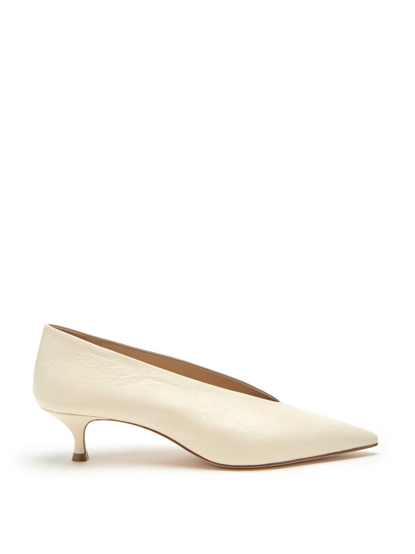 Crinkled Off-White Slipper Pumps