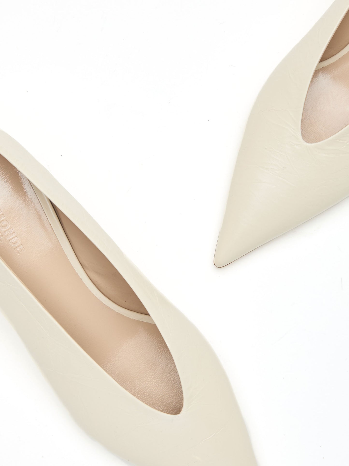 Crinkled Off-White Slipper Pumps