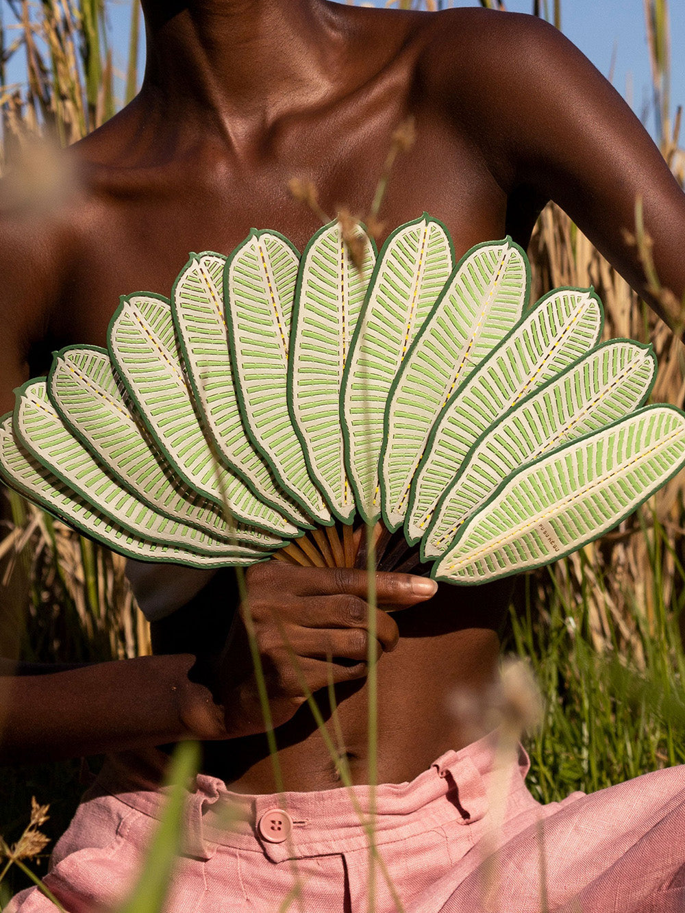 BANANA LEAF FAN