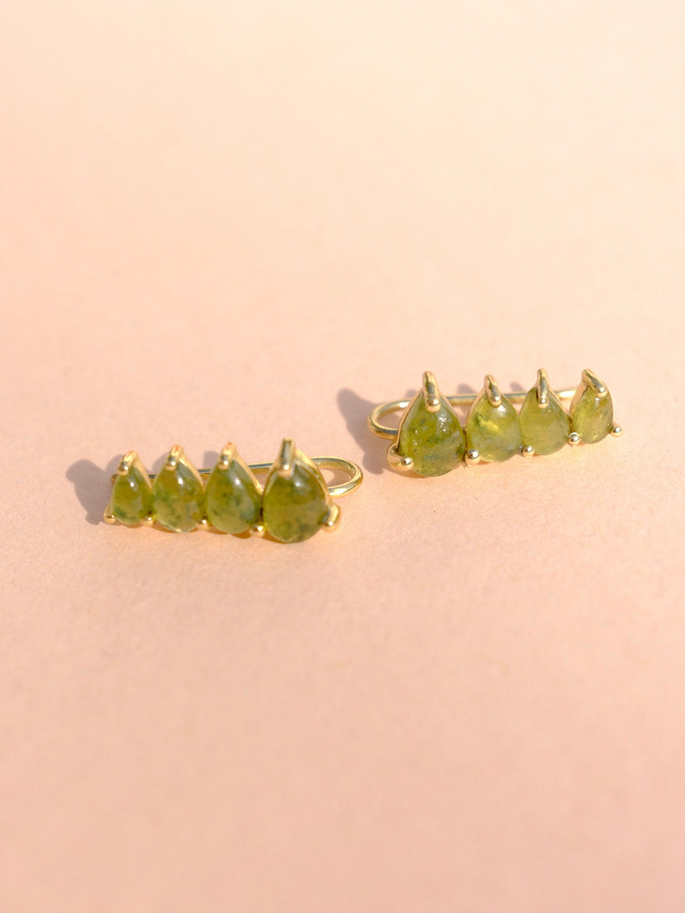 BOUCLES D'OREILLES NACARA VESUVIANITE