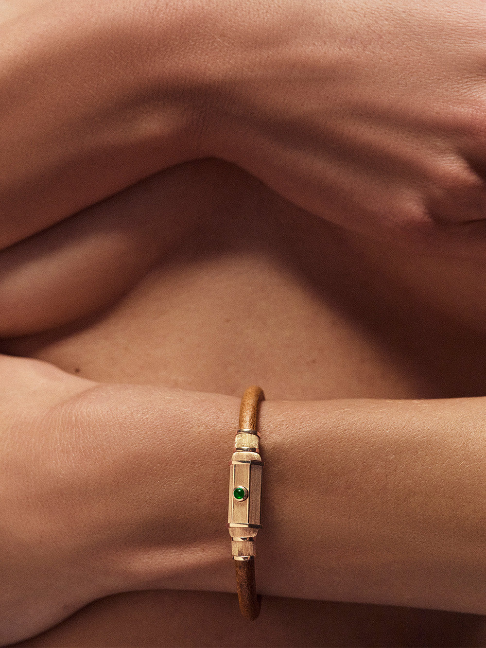 EMERALD LASSO LOCKET BRACELET