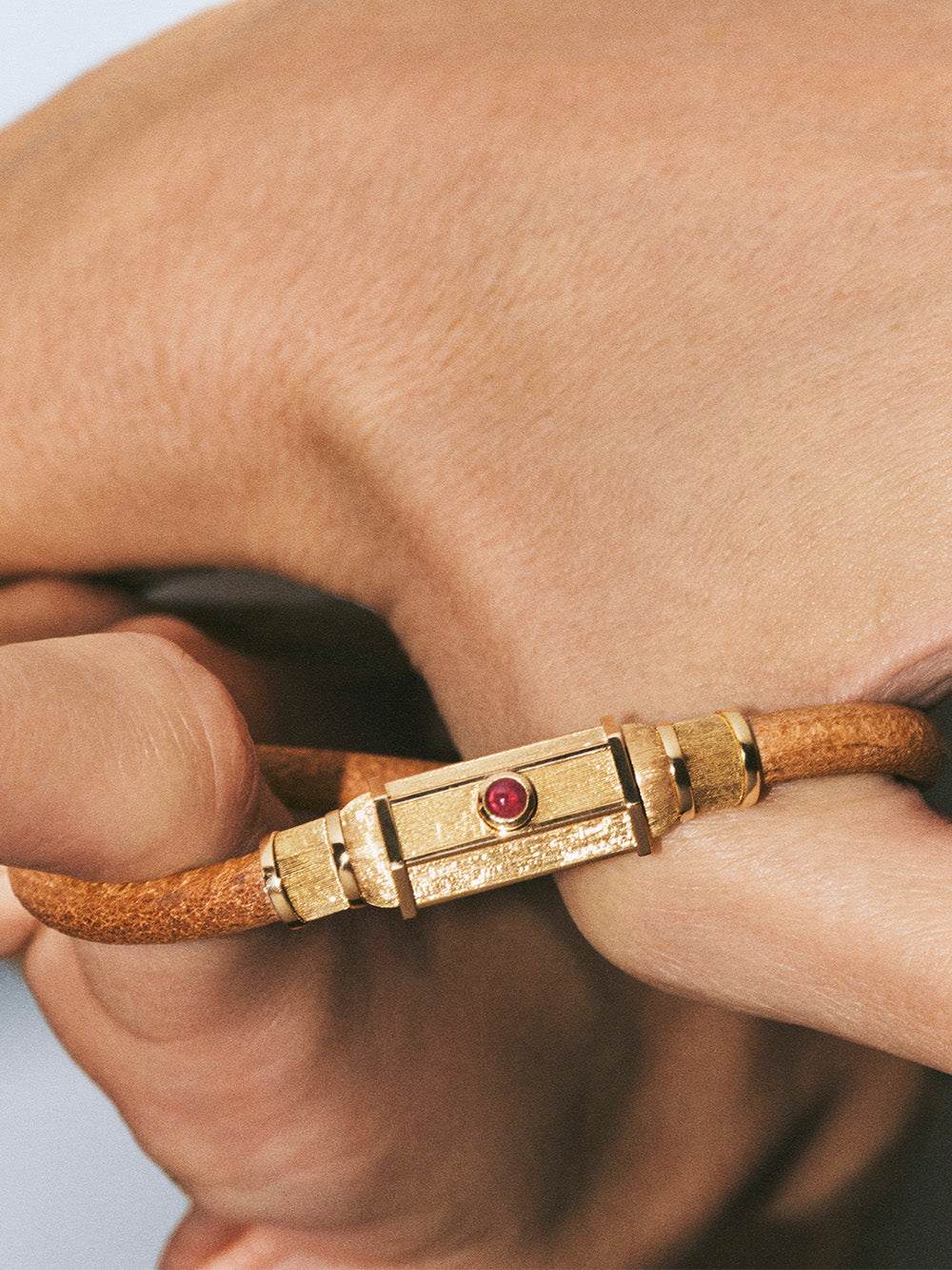 BRACELET LOCKET LASSO RUBIS