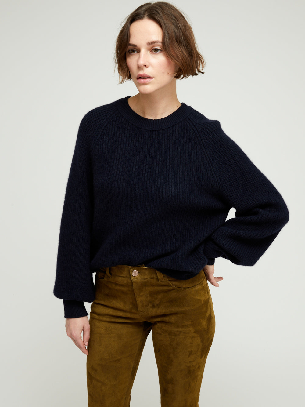 MARLOW NERO NAVY SWEATER