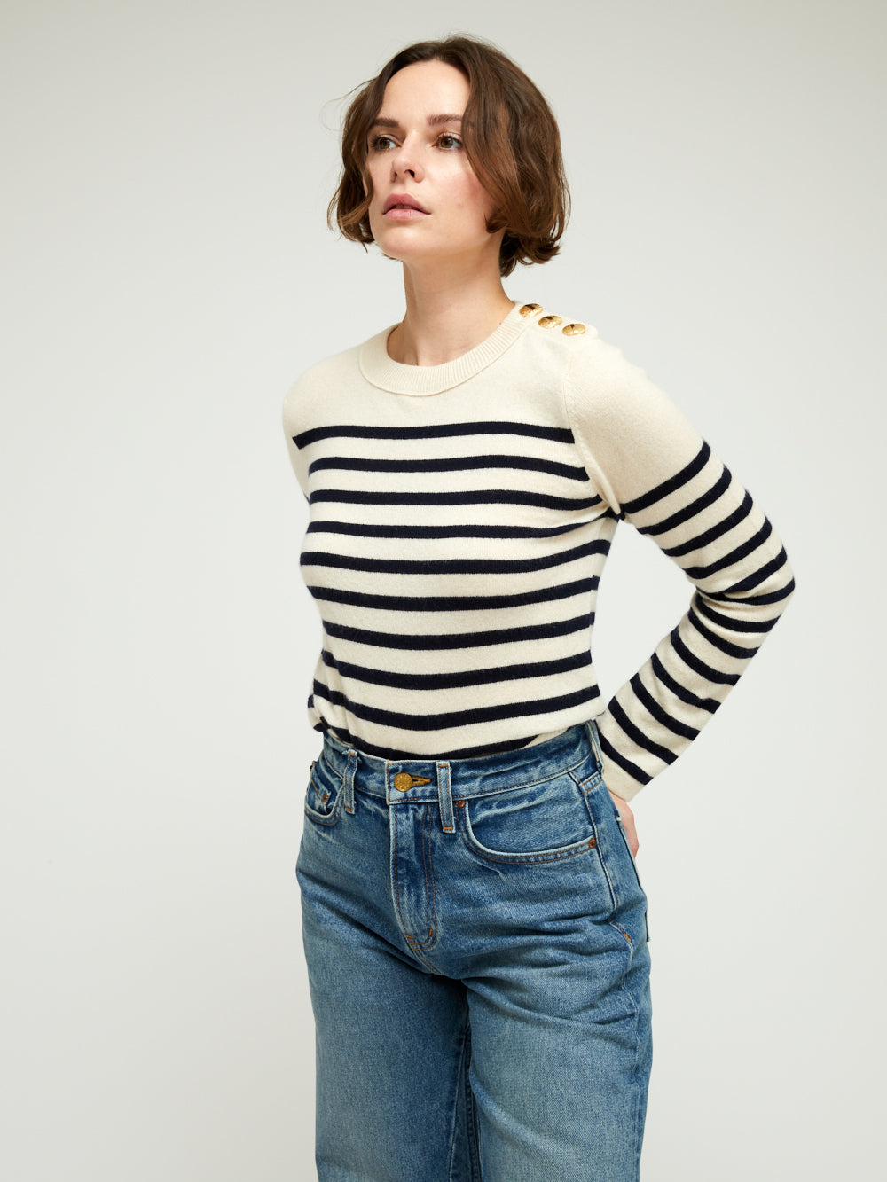 THEO STRIPED SWEATER ANTIQUE WHITE & NAVY