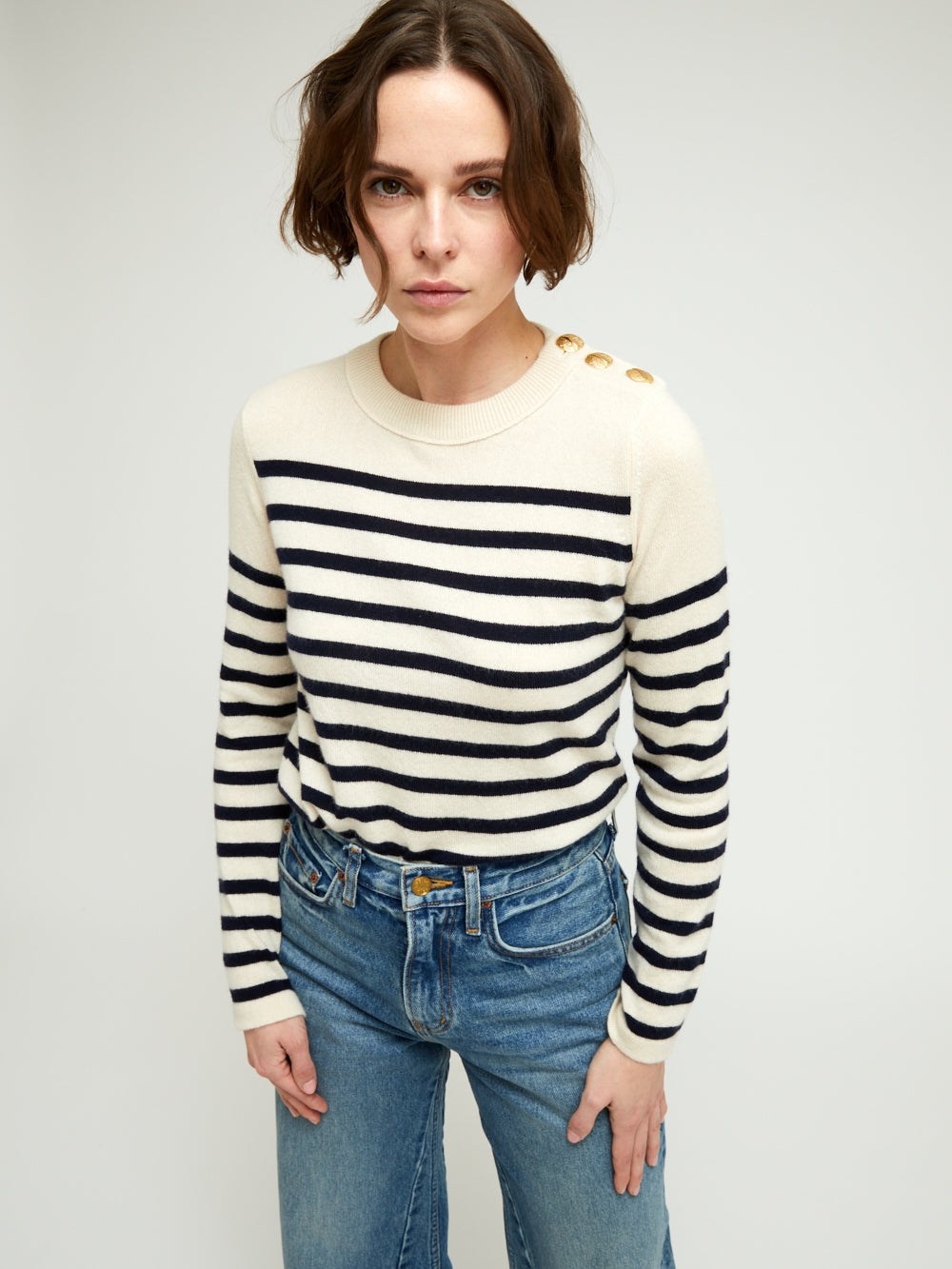 THEO STRIPED SWEATER ANTIQUE WHITE & NAVY