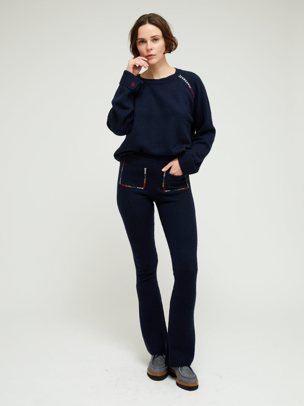 NAVY CASHMERE LEGGINGS