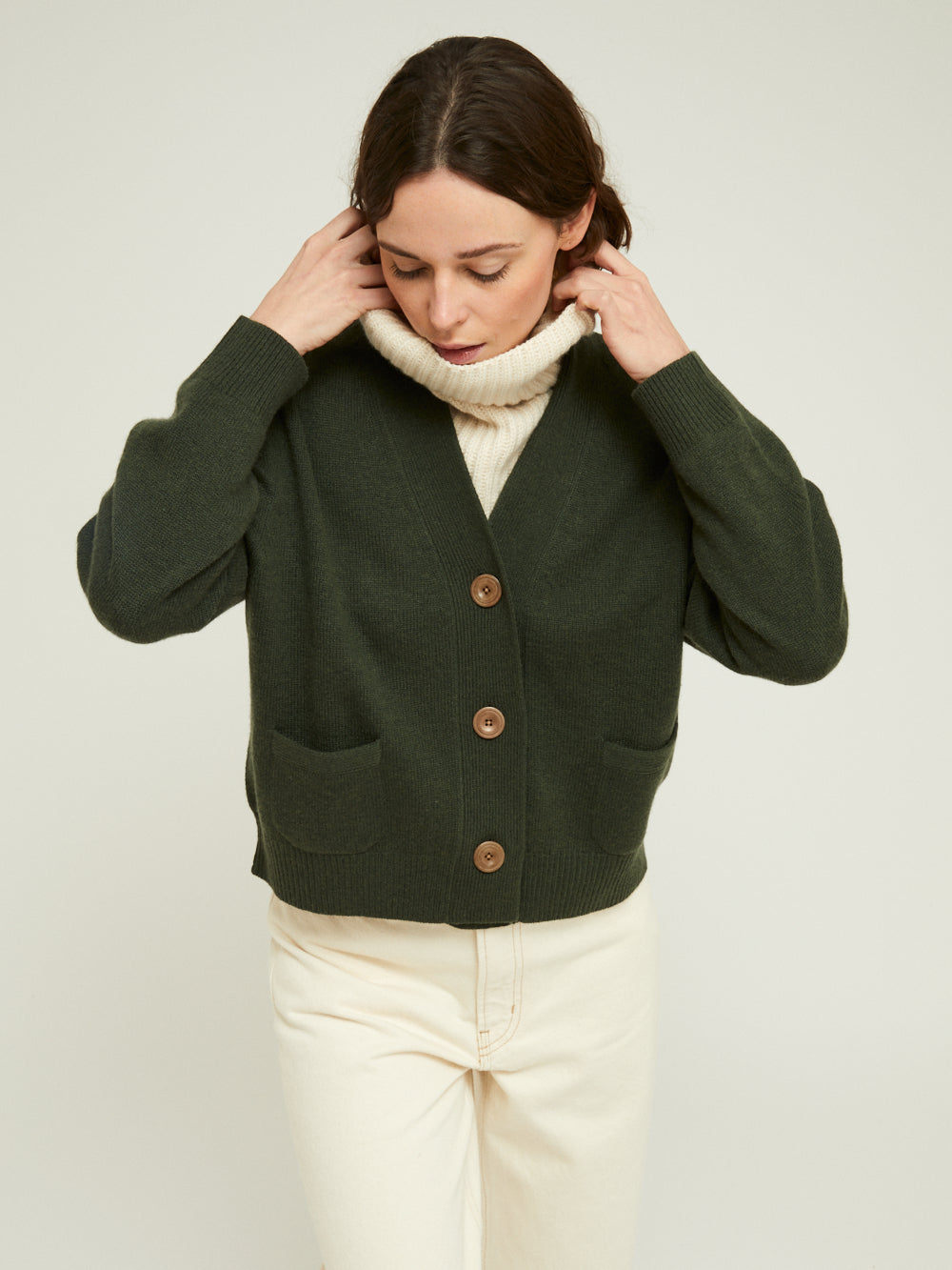 CARDIGAN LOU MILITARY GREEN