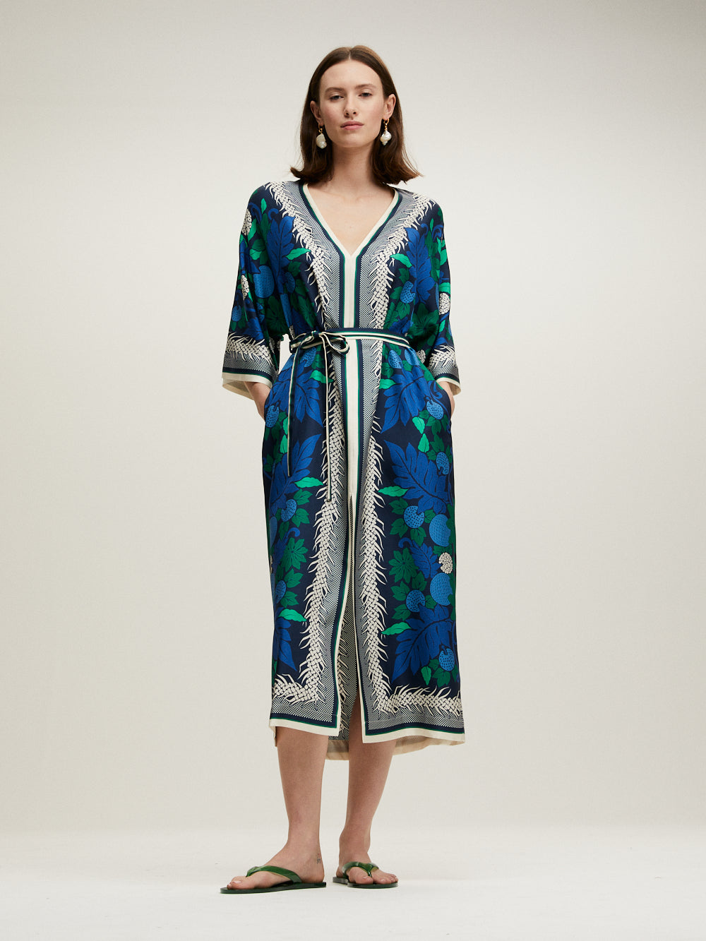 NAVY BLUE LAMOUR KAFTAN