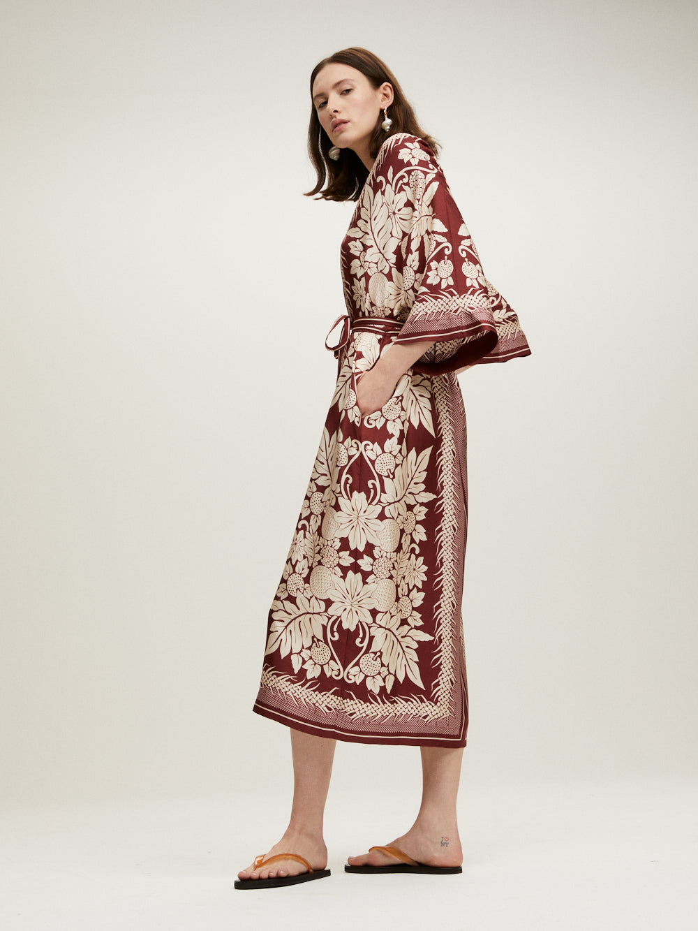 LAMOUR BORDEAUX KAFTAN