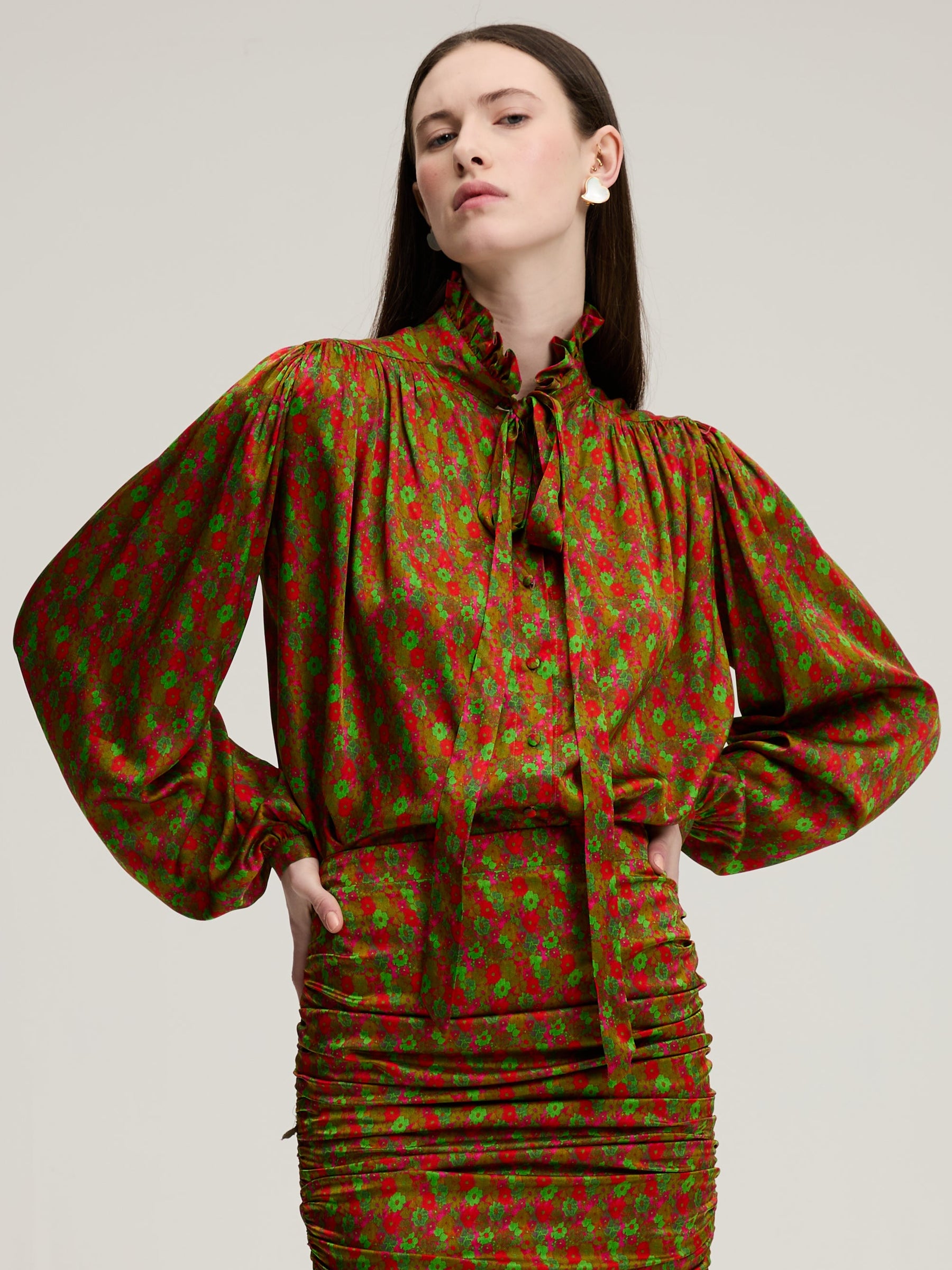 MARIA FLOWERS RED BLOUSE