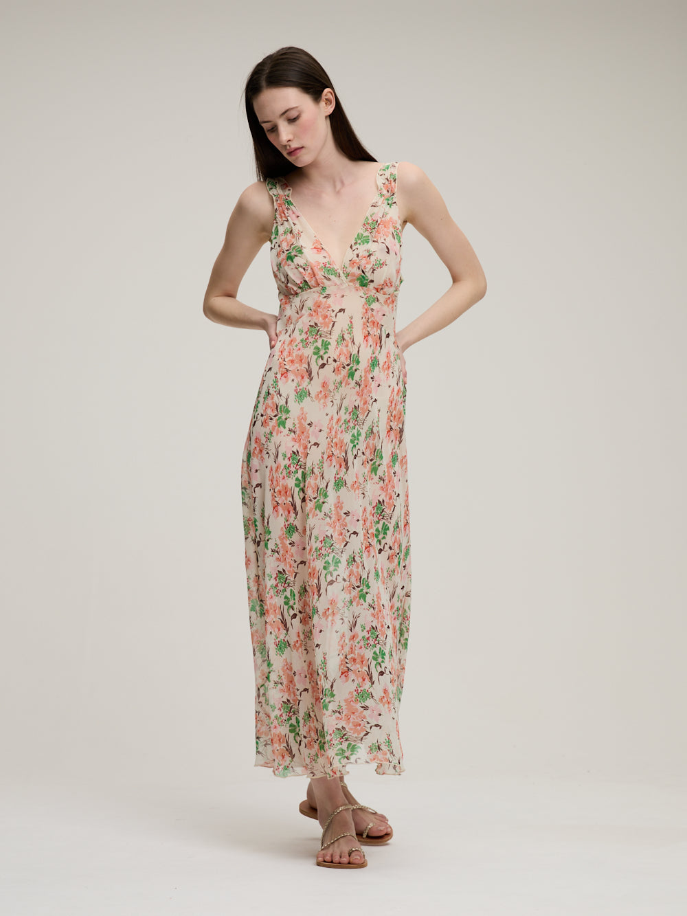 ROBE JANE SARAH