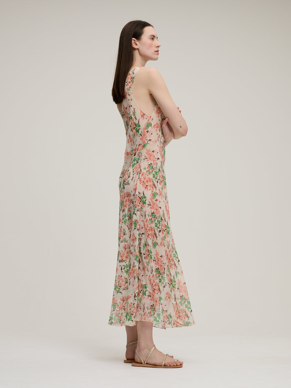 ROBE JANE SARAH