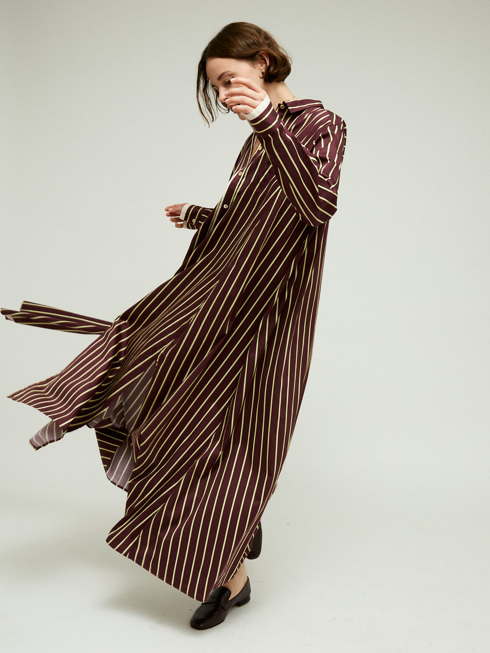 CHIC SATIN STRIPE KAFTAN DRESS