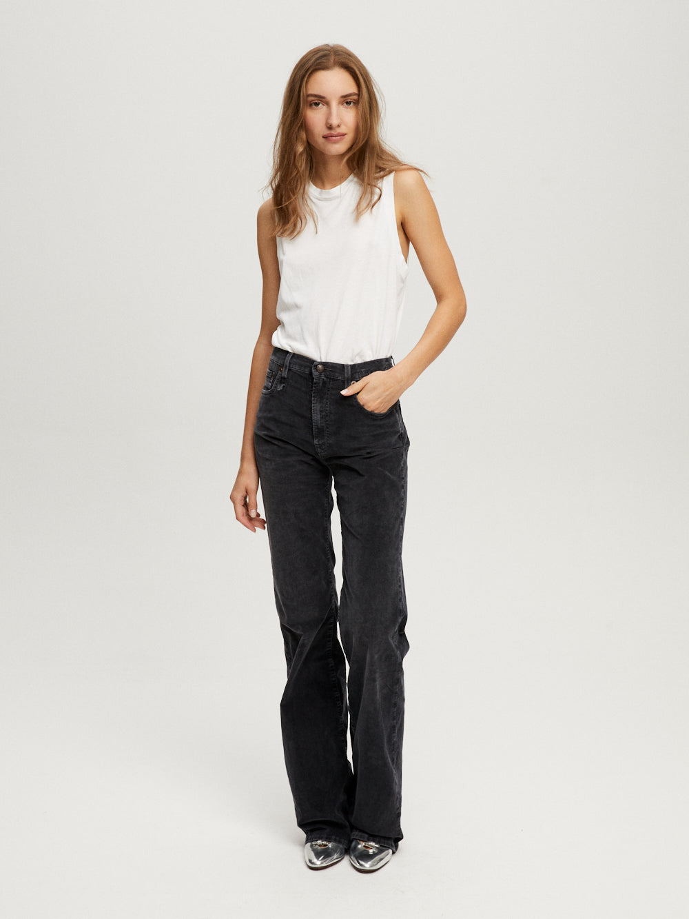 JEAN JANE VELOURS CÔTELÉ OBSIDIAN BLACK