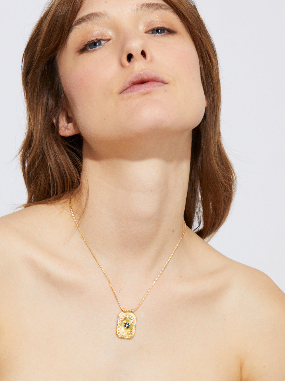 SCAPULAR CLOVER GREEN CLOVER