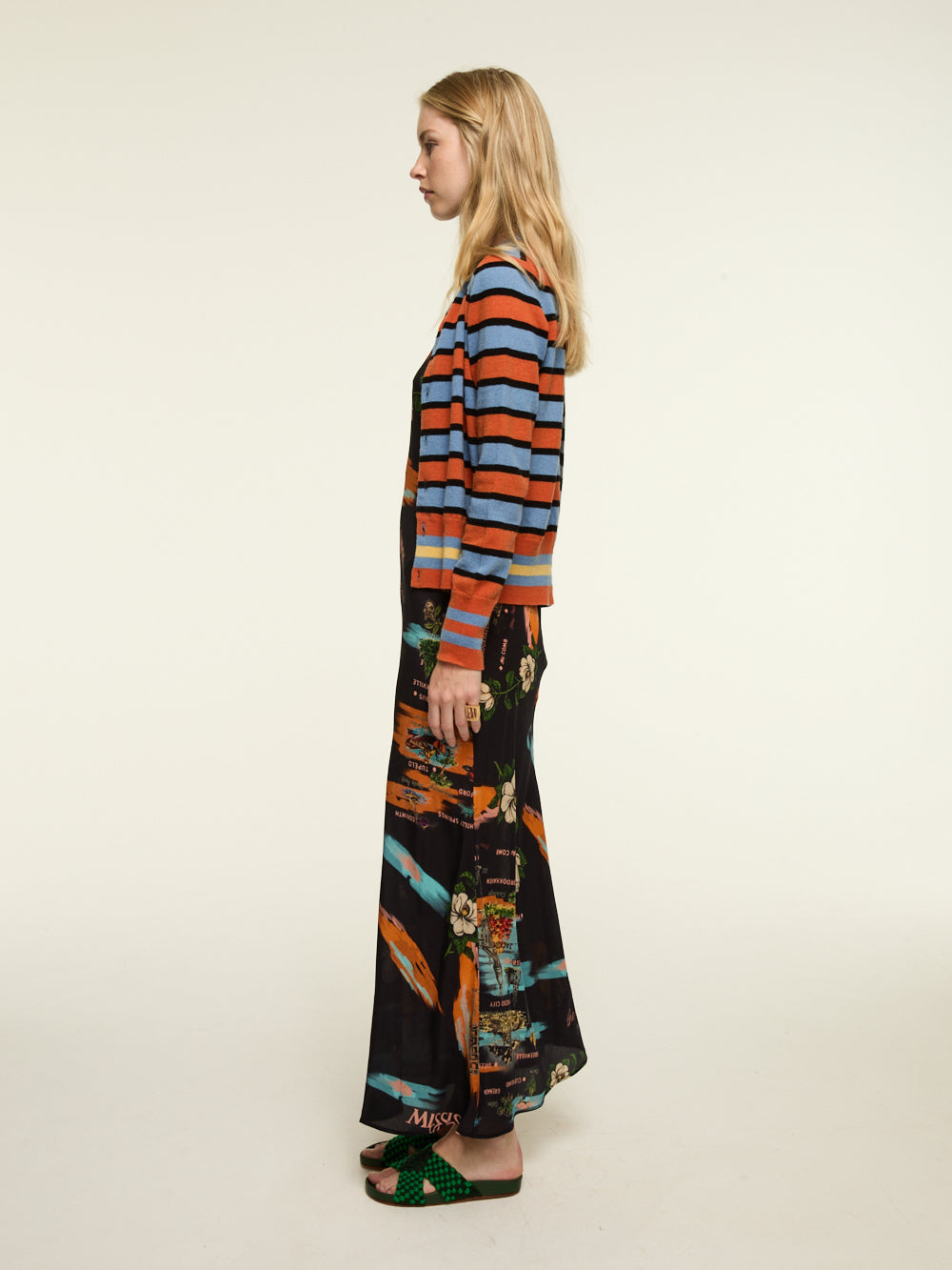 ORANGE OFF-CARDIGAN