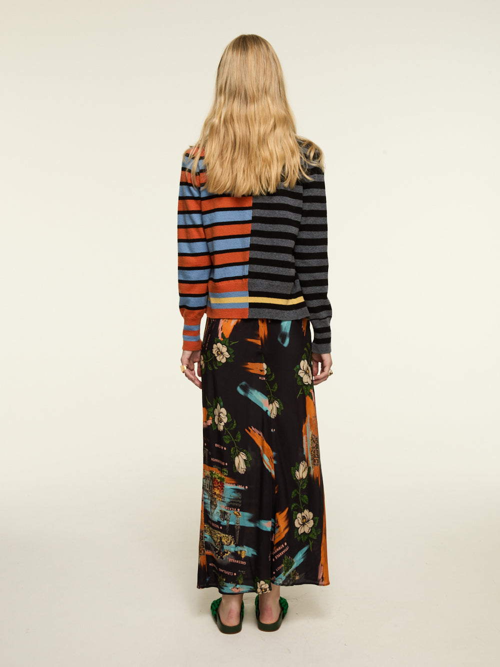 ORANGE OFF-CARDIGAN