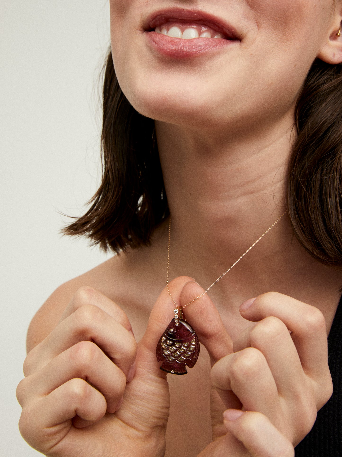 PENDENTIF POISSON ÉCAILLE DIAMANT
