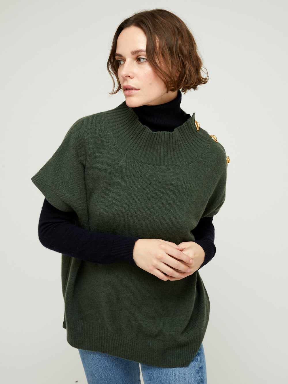 GREGOR MILITARY GREEN SWEATER