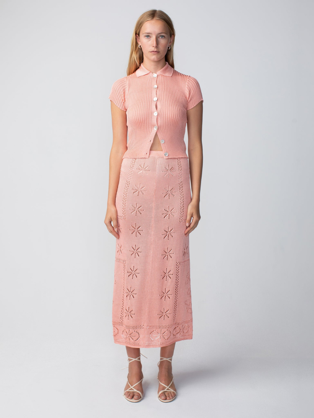 SHELL SHORT-SLEEVED BUTTON-ON TOP