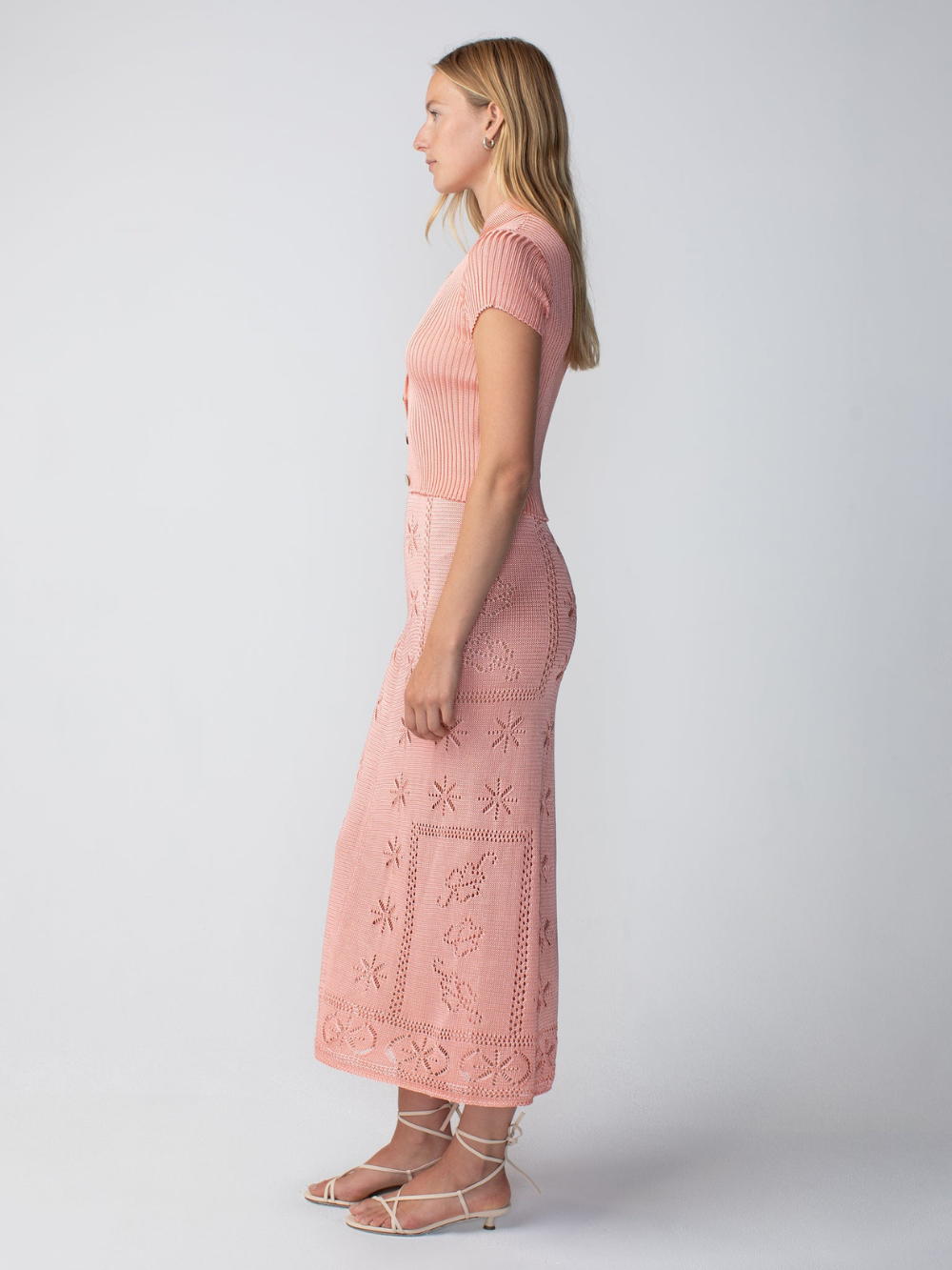 SHELL SHORT-SLEEVED BUTTON-ON TOP