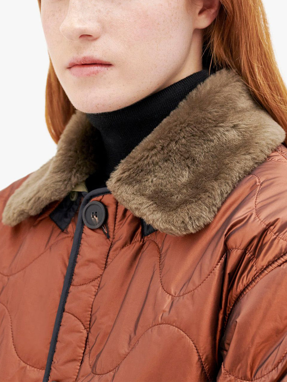 SHEARLING DARK OLIVE COLLAR