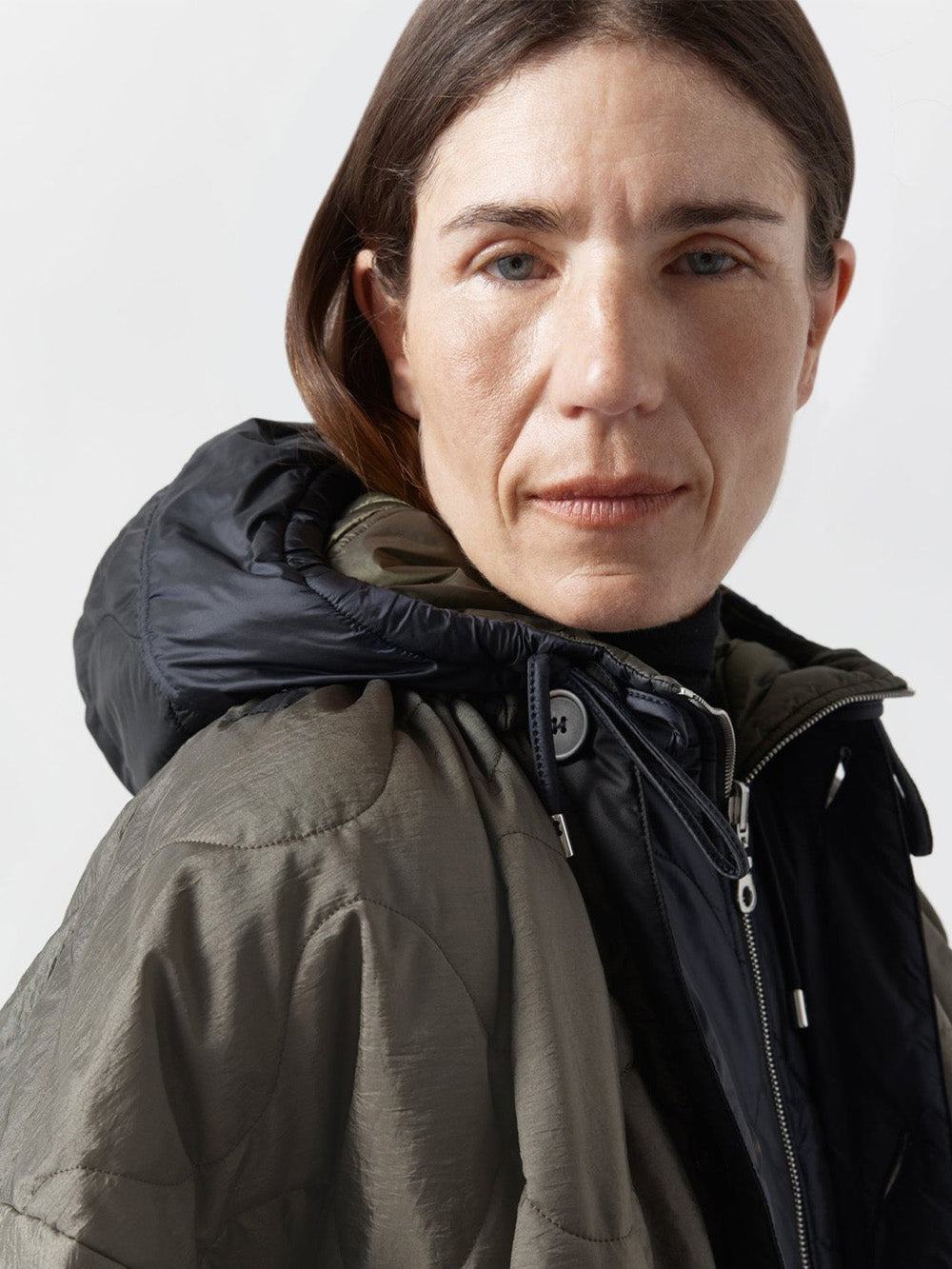 CAPUCHE ZIP QUILT MIDNIGHT & OLIVE