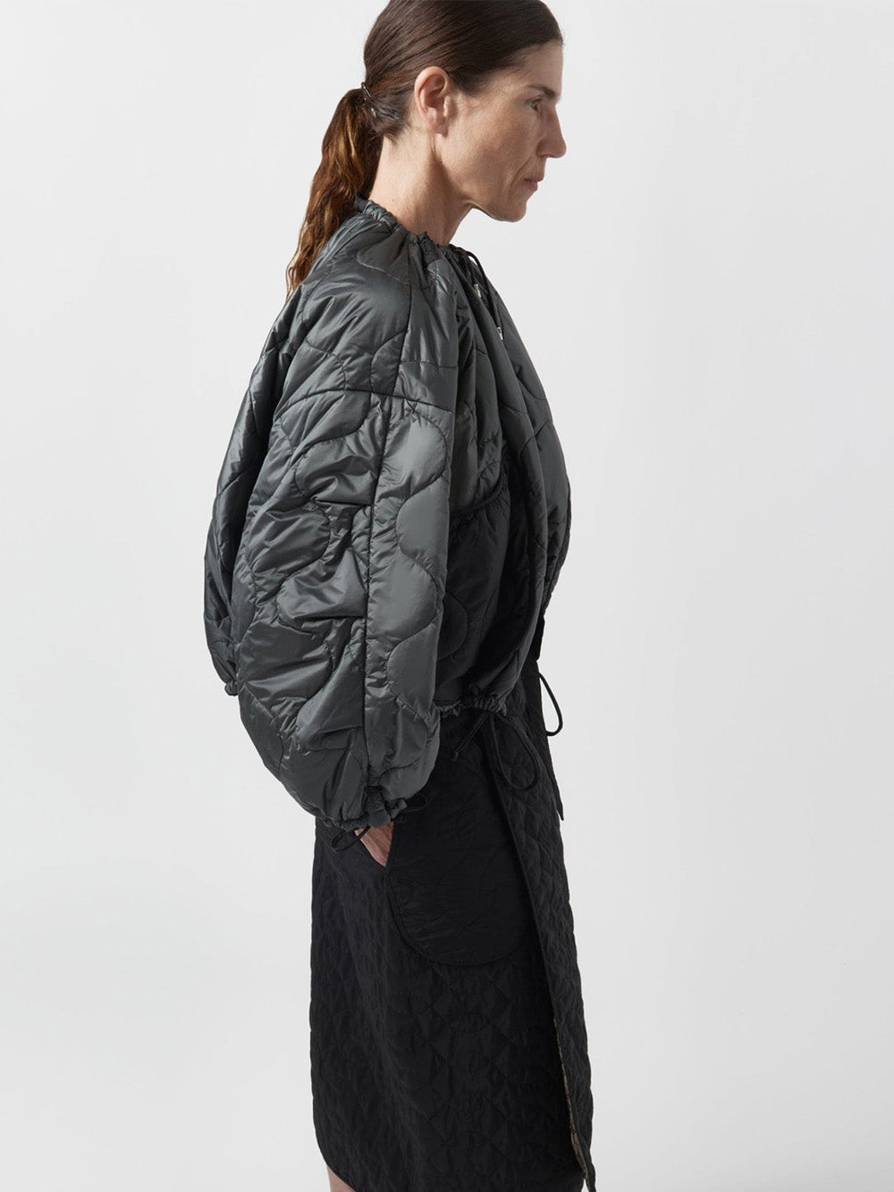 BOMBER PARACHUTE QUILT BLACK ANTHRACITE