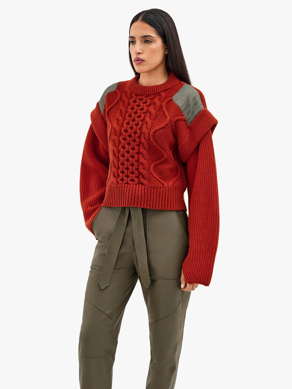 AMBER CREW CABLE SWEATER
