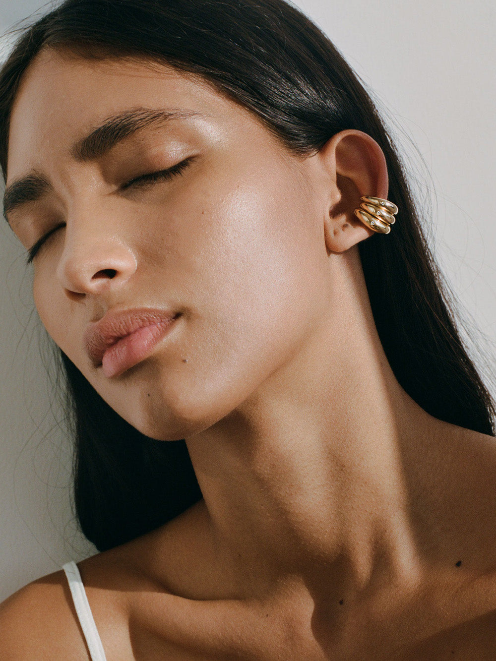 CRIOLLA CHIQUITA GOLD EAR CUFF