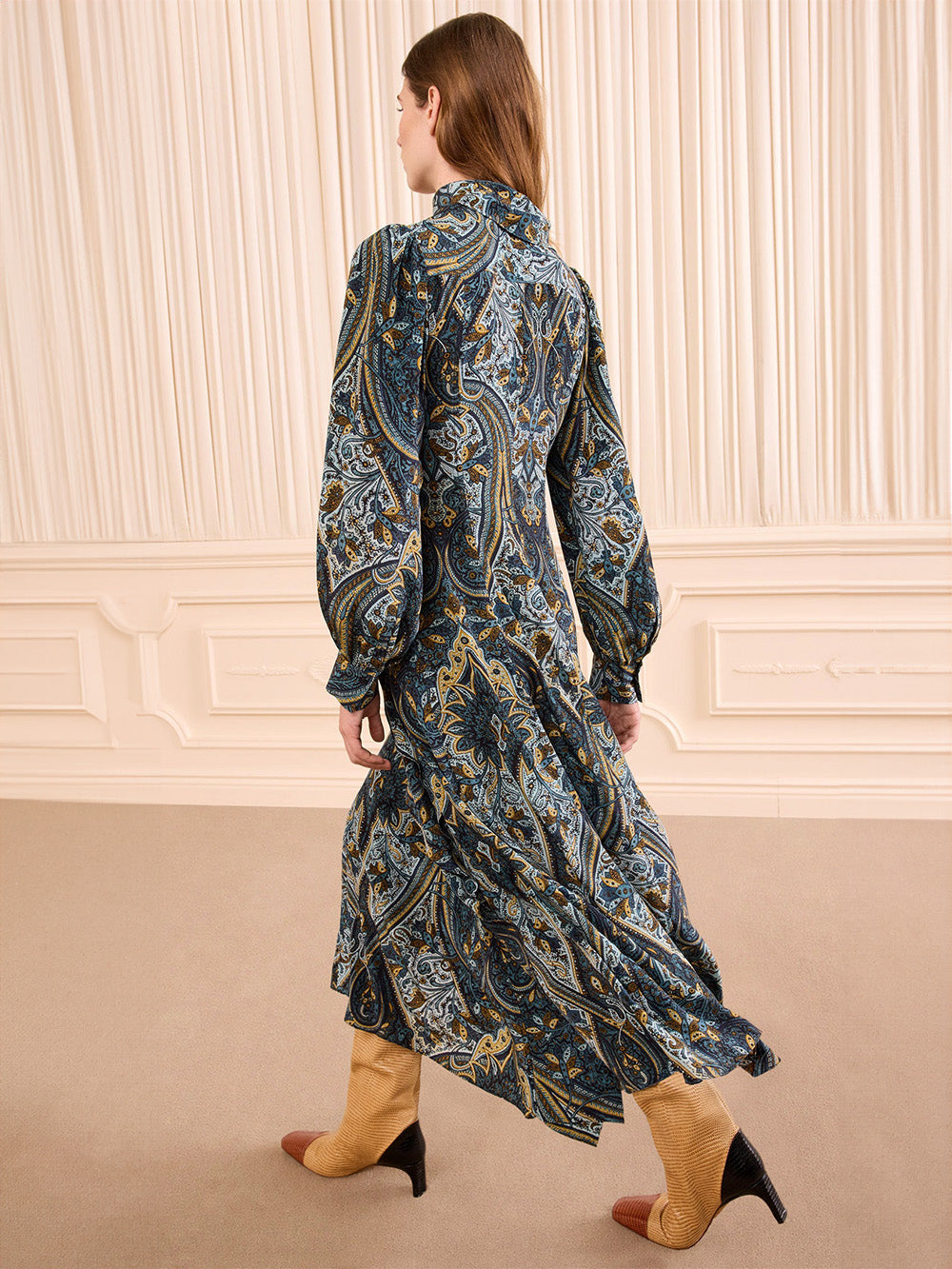 ROBE SABRINA PRUSSIAN
