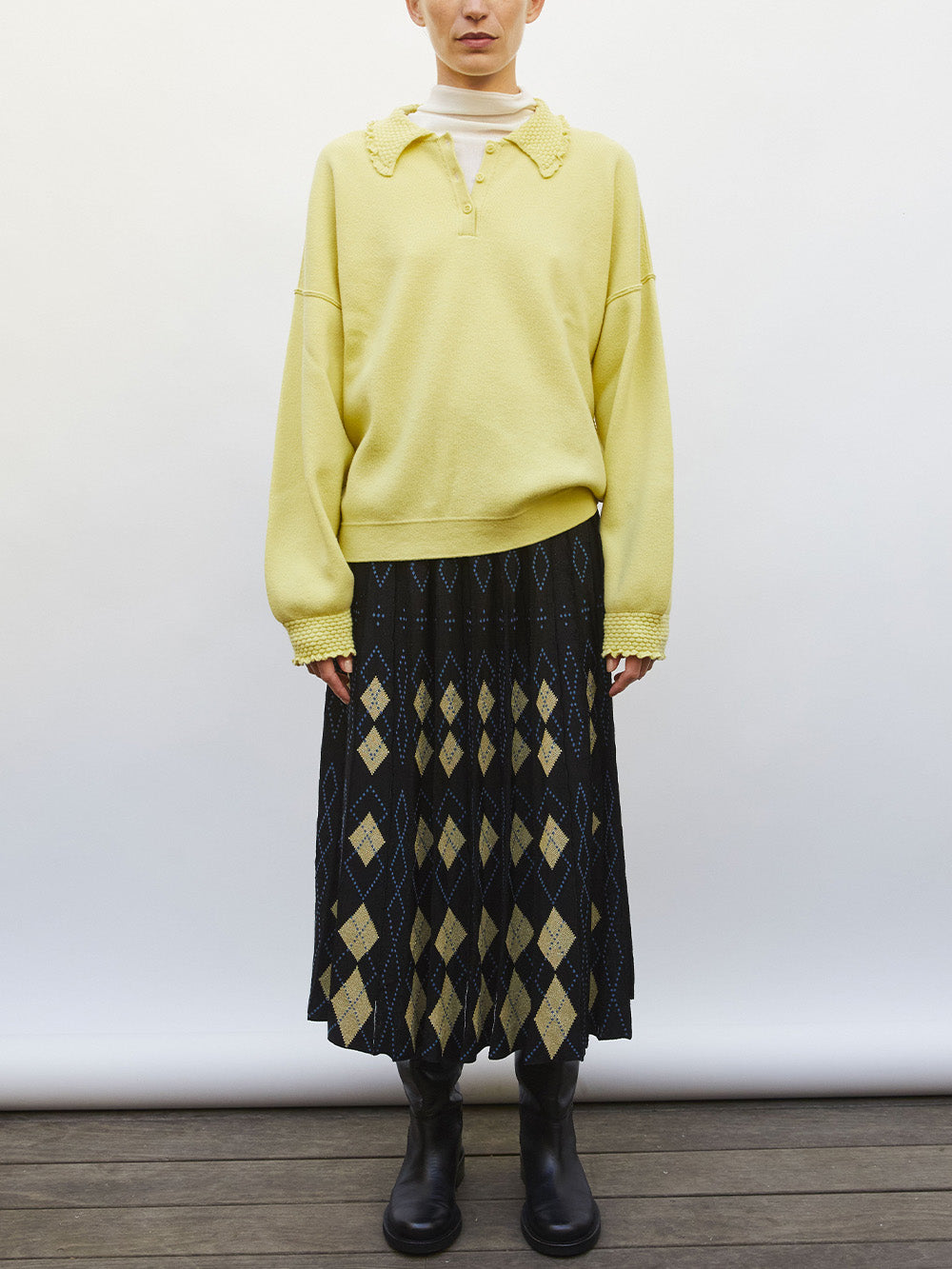 FAMOUS BLACK & YELLOW SKIRT