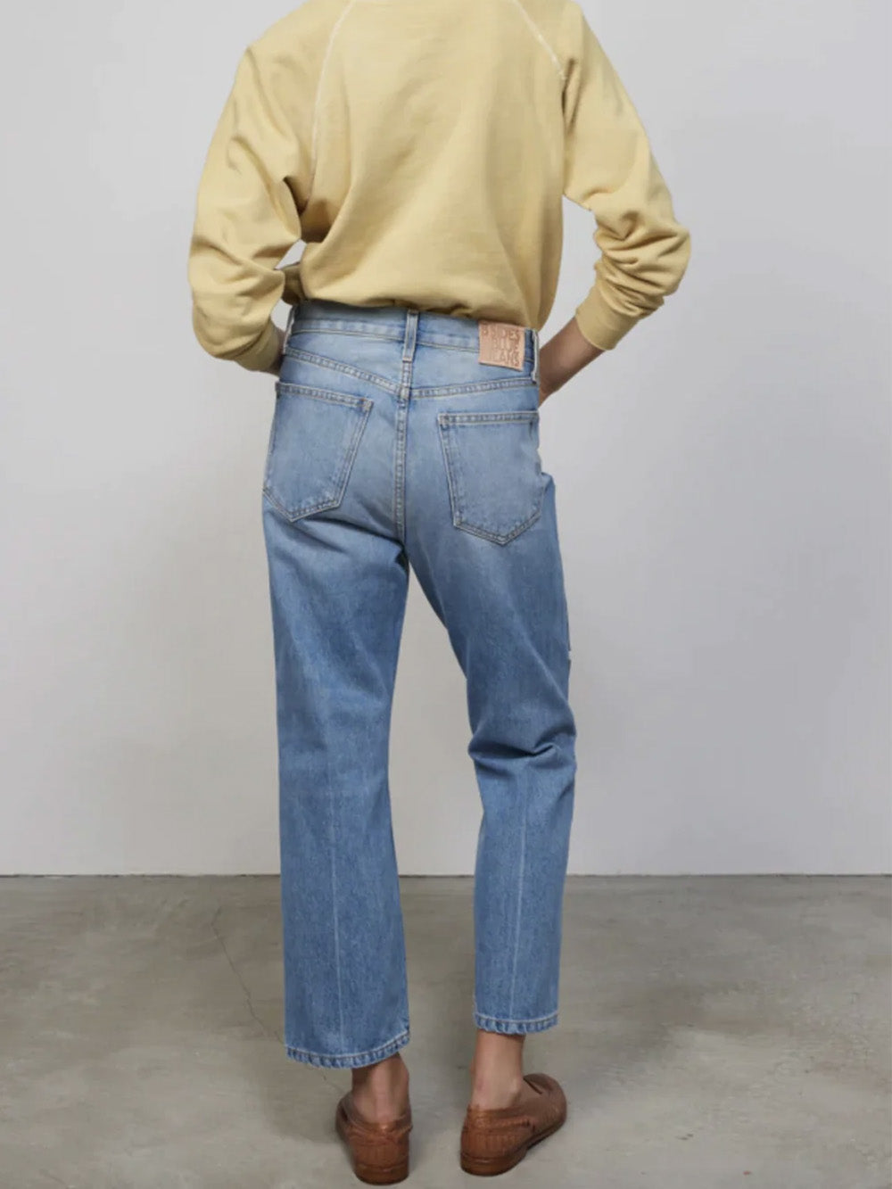MARCEL RELAXED STRAIGHT CROP