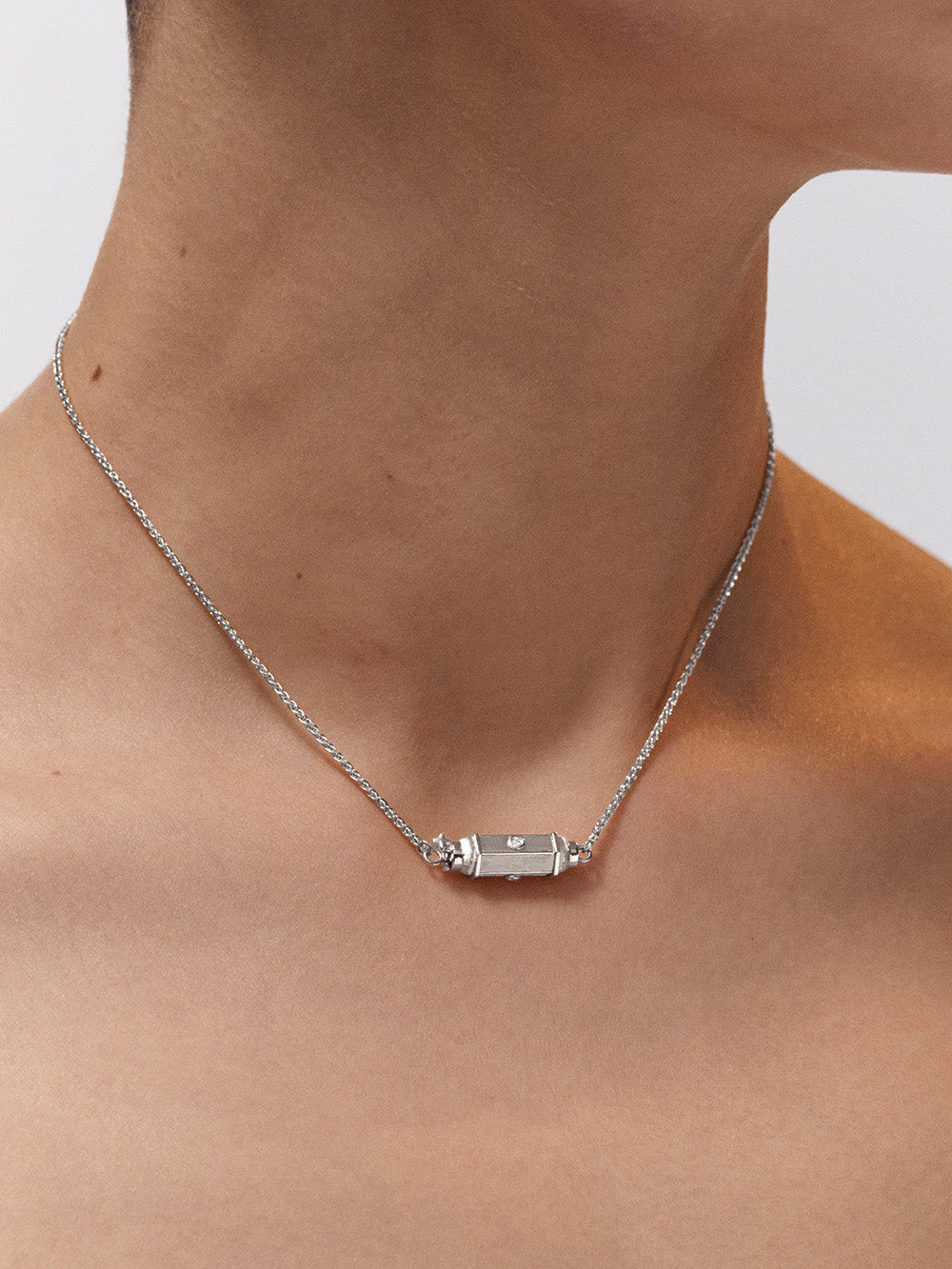 MICRO COCONUT NECKLACE ORB18K DIAM