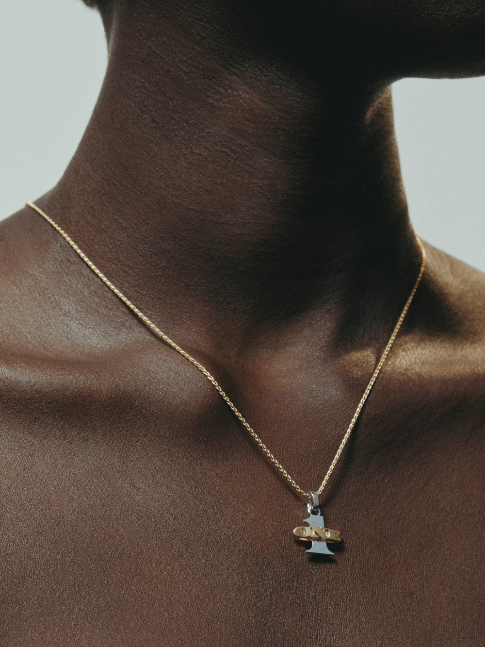 ONE PENDANT