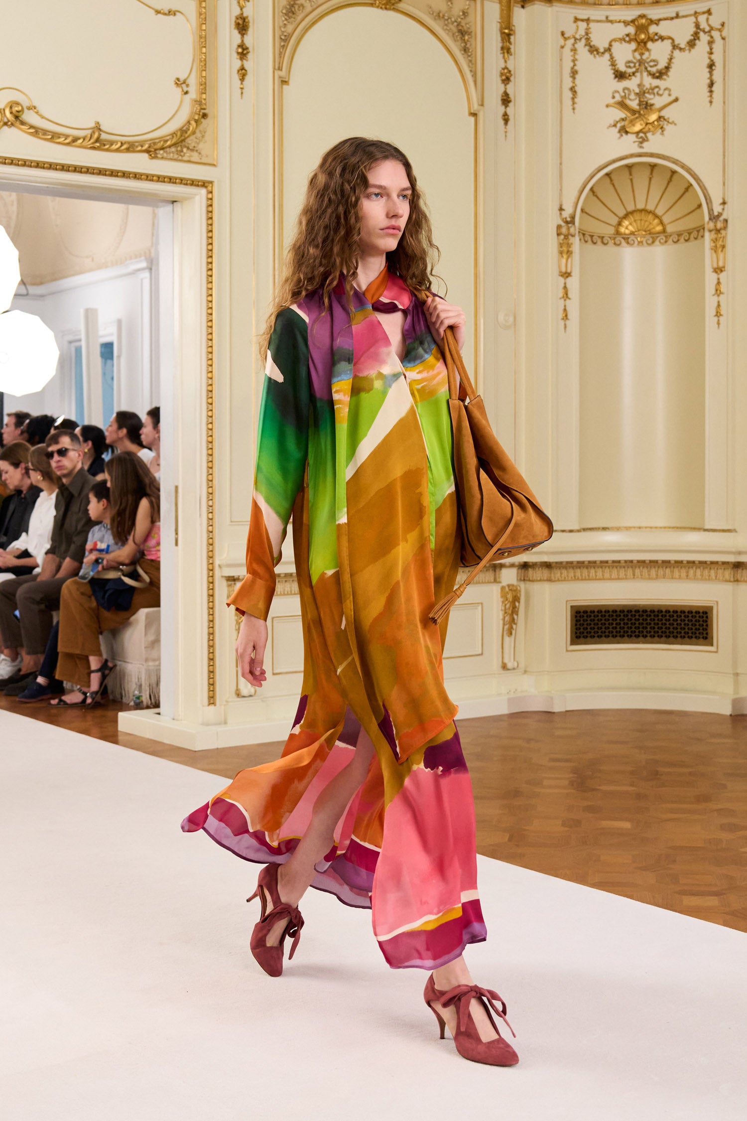 ROBE CRITIQUE EN SOIE