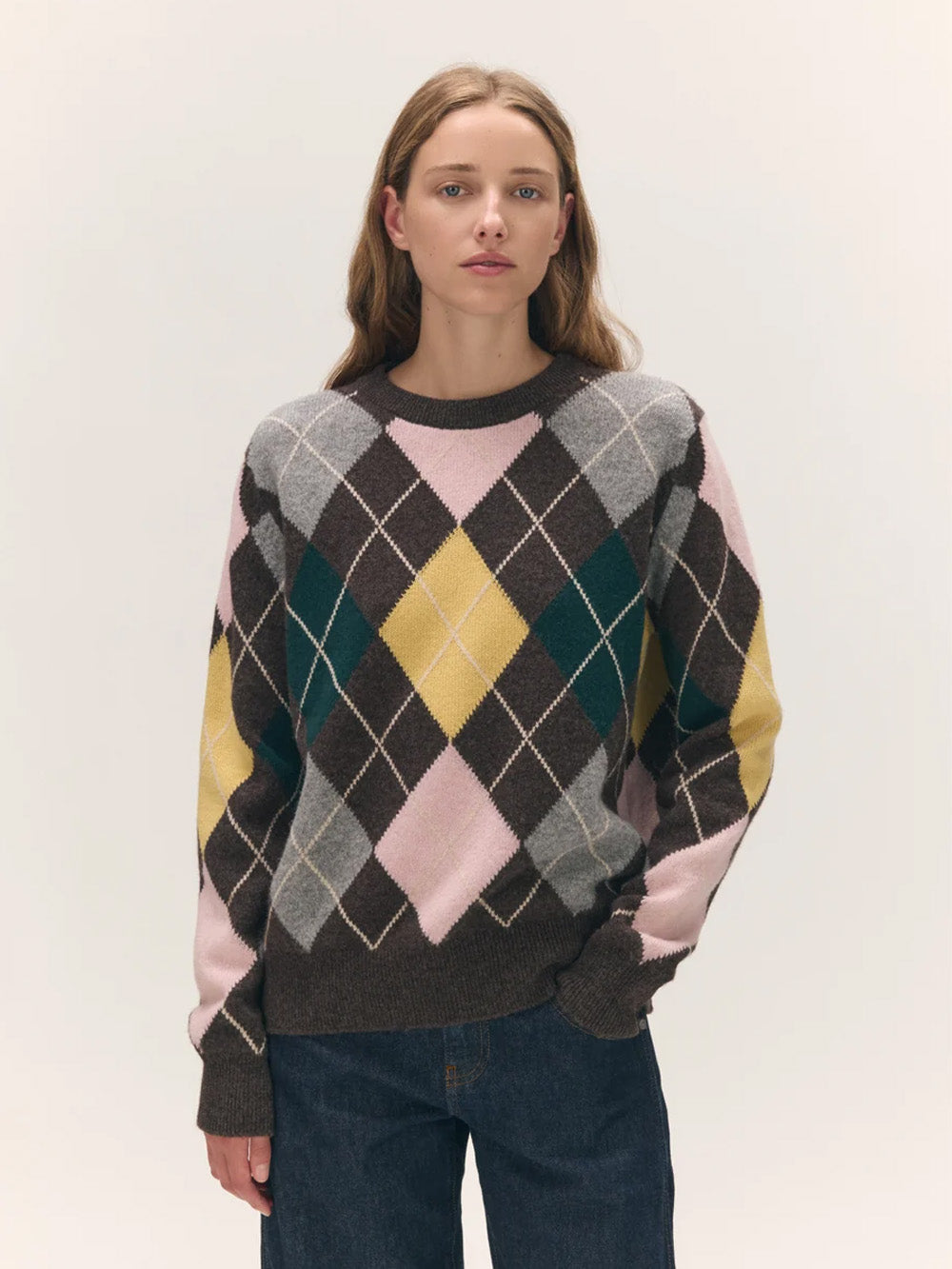AVA ARGYLE ROUND NECK SWEATER