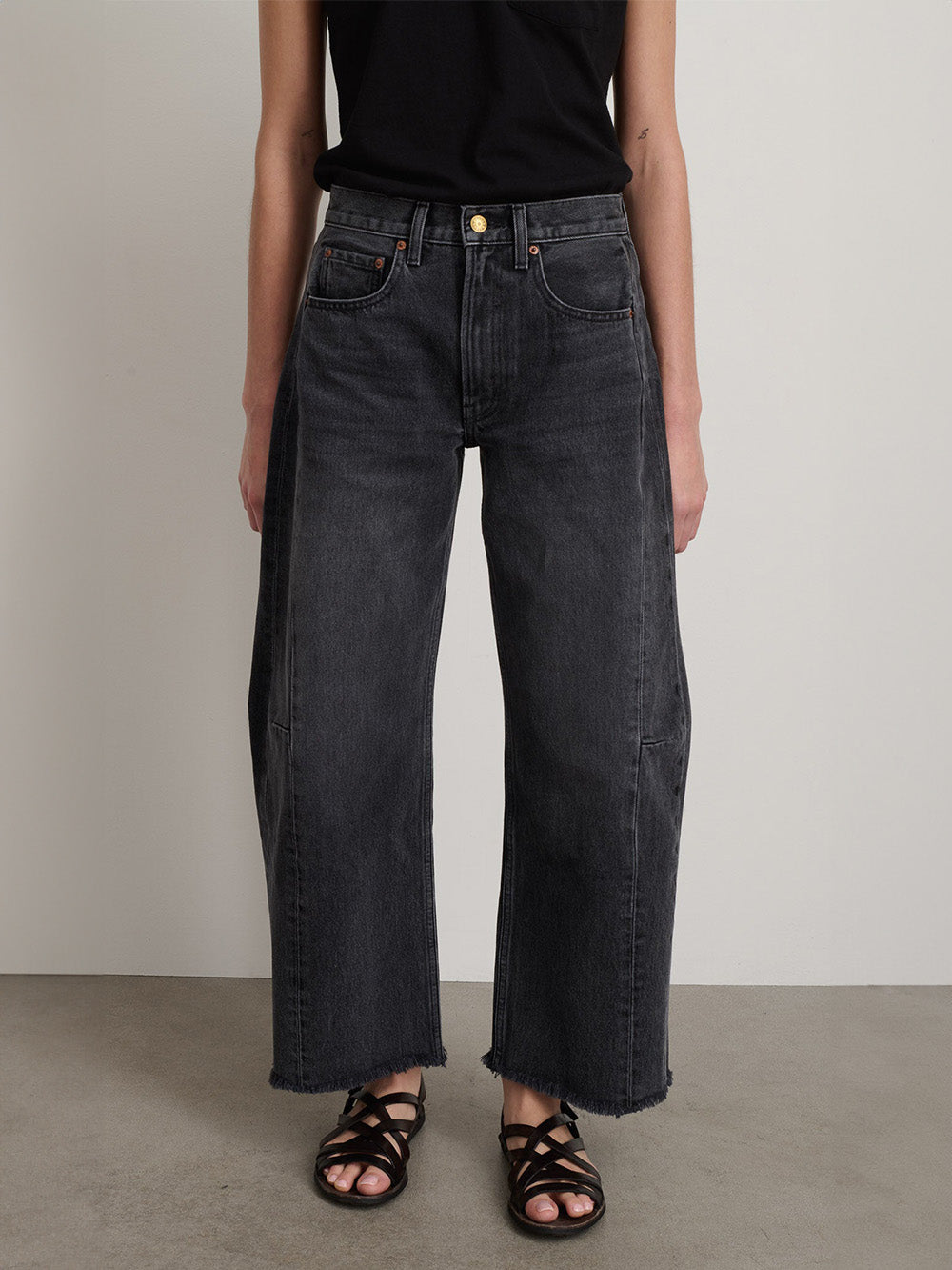 JEAN RELAXED LASSO STIL BLACK